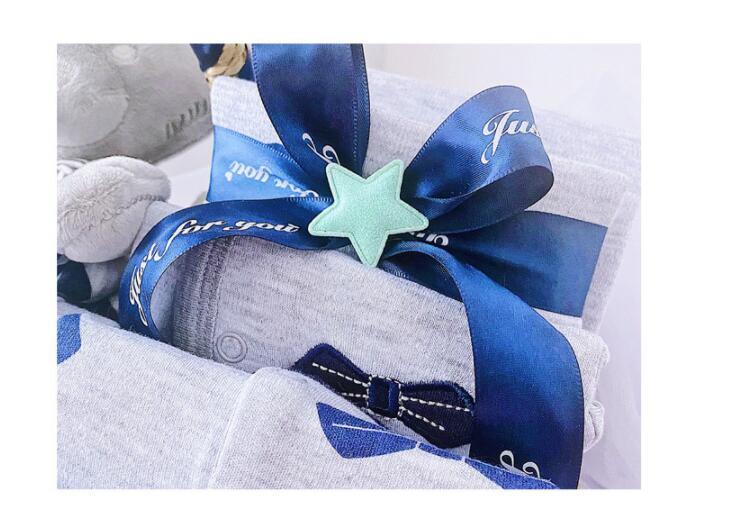 Newborn Baby Clothes Gift Set – 12-Piece Autumn & Winter Gift Basket
