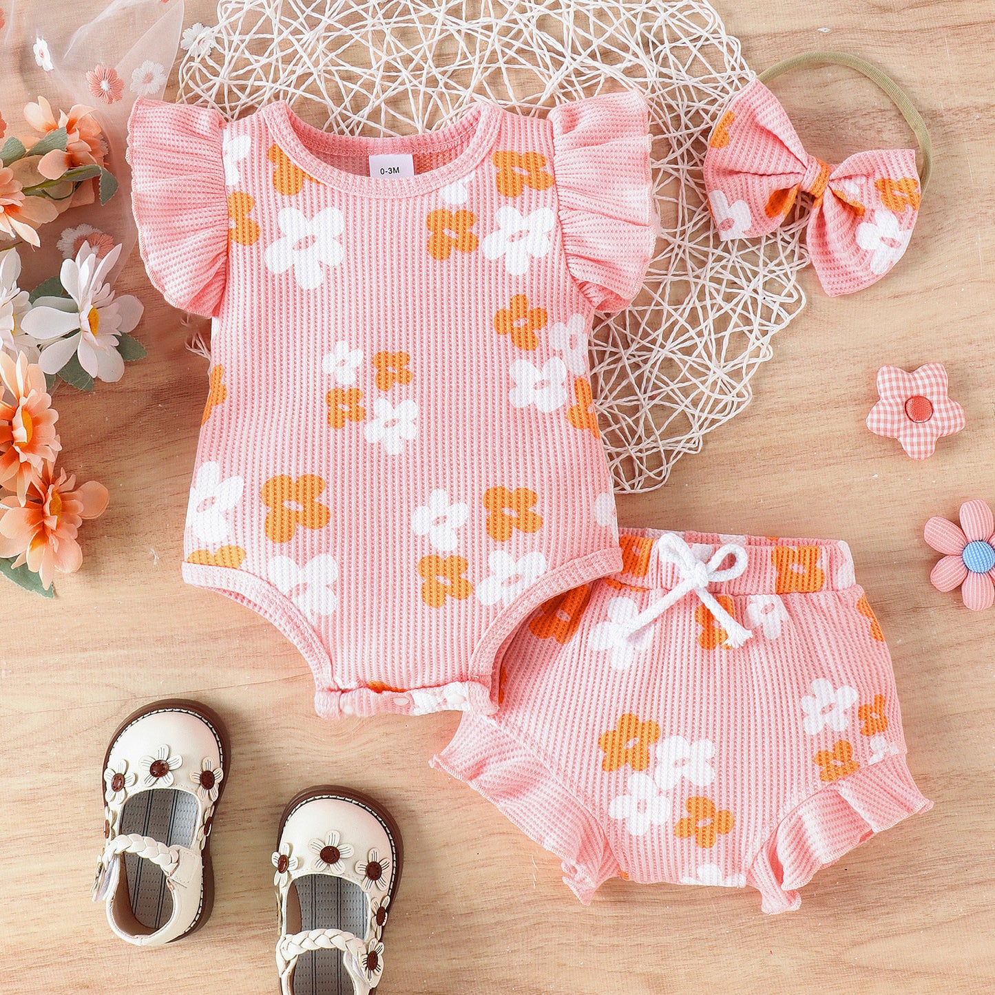 Baby Girl Floral Sleeveless Two-Piece Set – Bodysuit & Shorts